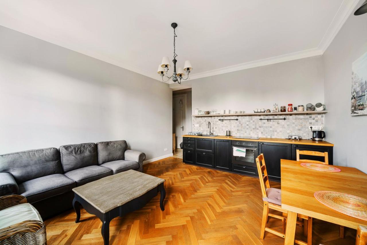 Butas Designer Flat In The Heart Of Old Town *